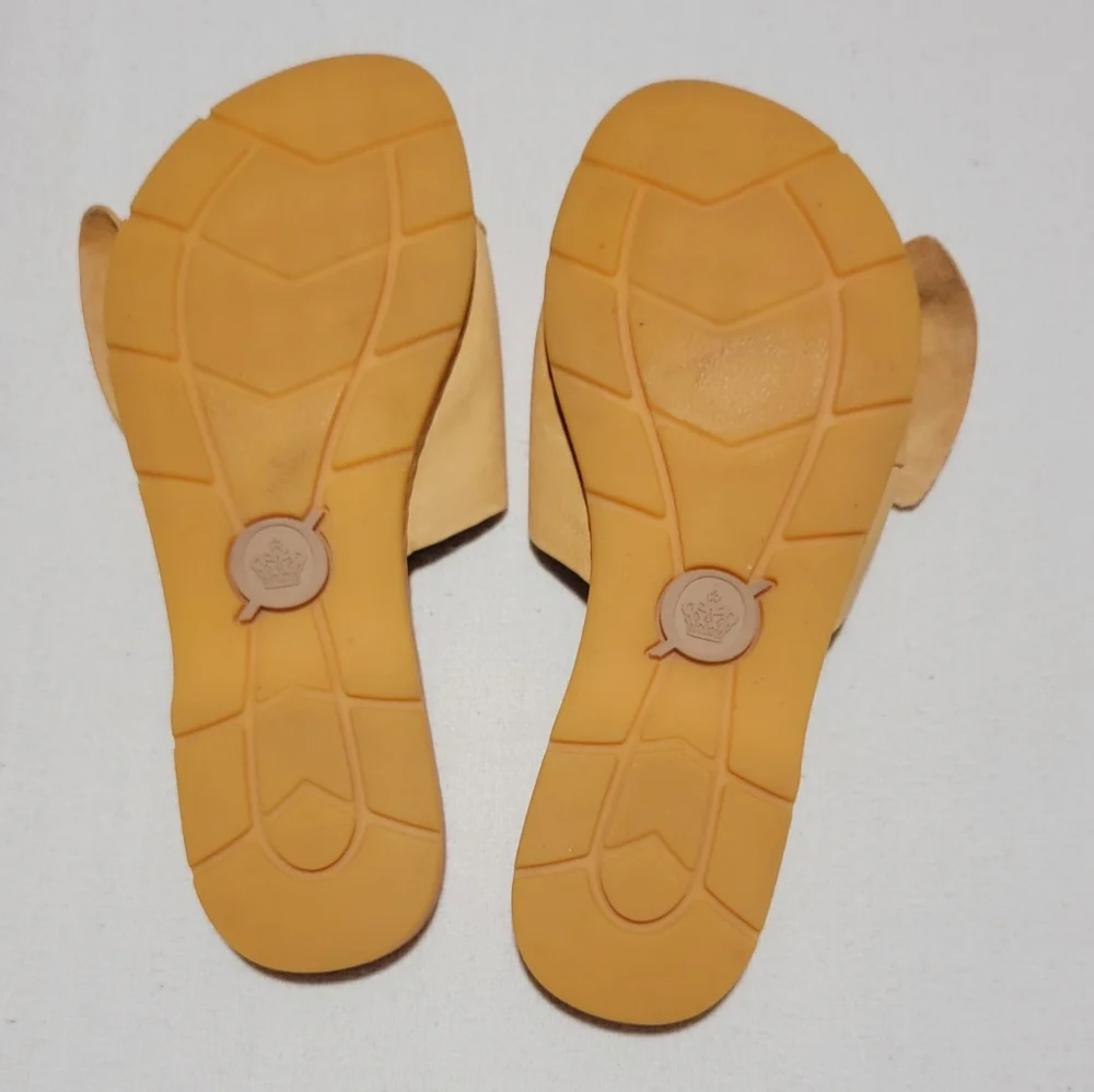 Born Leather Bow Knot Top Slides Sandals